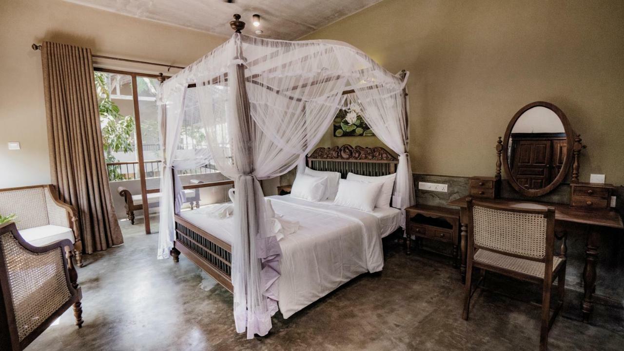 Ayur Ayur Resort & Ayurveda Retreat Negombo Bagian luar foto