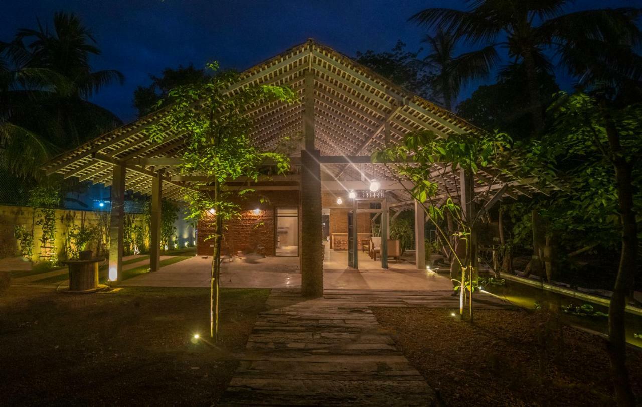 Ayur Ayur Resort & Ayurveda Retreat Negombo Bagian luar foto